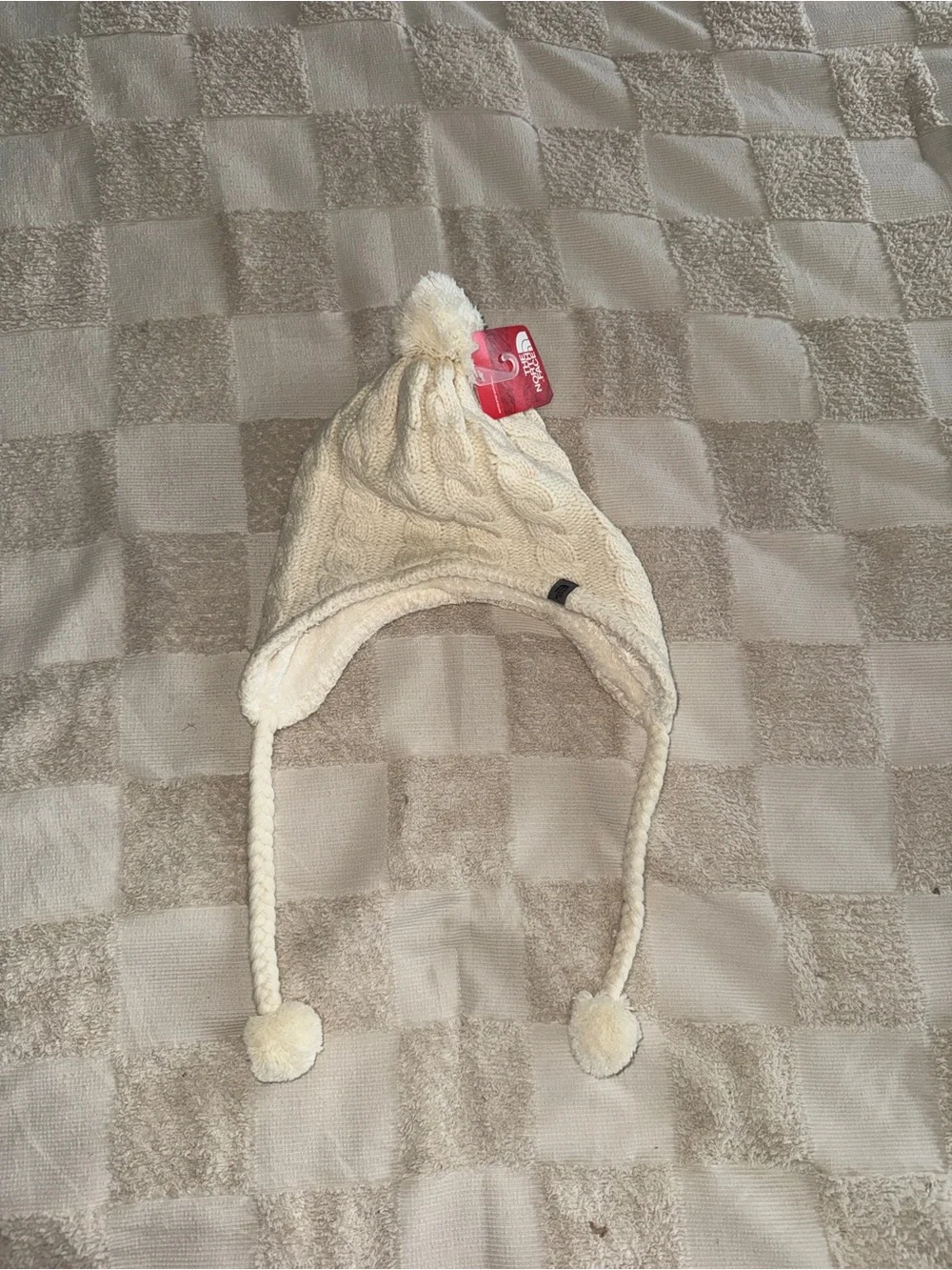 NWT The North Face Cream Cable Knit Earflap Hat
